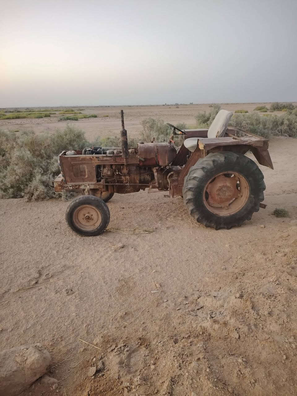 كاروبه البيع سعر مليونين وميتين تصل ***********

