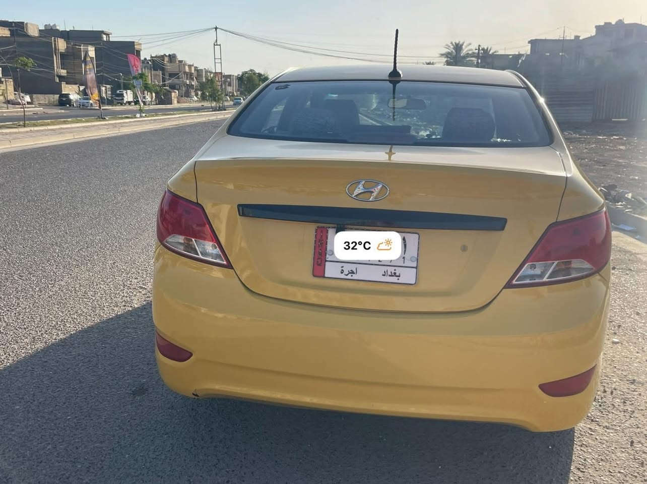 السلام عليكم اكسنت ٢٠١٥ وارد امريكي حادثها جاملغ وشويه من البنيد ومبدل فقط جاملغ جهت السايق بدون  دواخل مكينه بلاديه تبريد ثلج 
ماشيه ١٢١٠٠٠ مايل
بغداد باسمي 
*********** حي الجهاد
