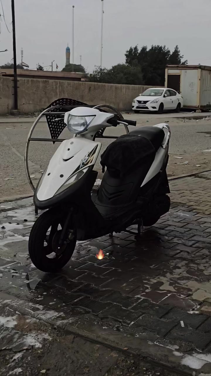 سلام عليكم دراجه ماكس عدلة لون ابيض دراجه خير من لله مابيها شي نقص وكفاله عامة سعر خاص  الشراي يجي خاص هذا رقمي ***********
العنوان الديوانية حي الوحدة
