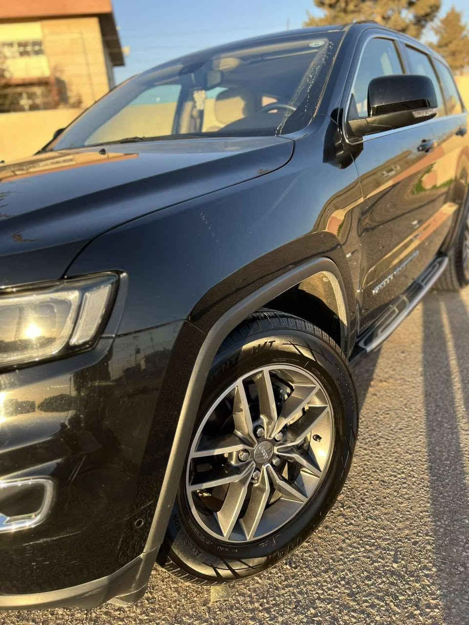 جيب كراند شيروكي لاريدو 2018 خليجي
الممشى: 157,000 كم
الحالة: خليجي – كلين تايتل
الرقم: هەولێر

🟪 السعر  :: الطلب في التعليقات ويوصلك مباشرة ✍️ 📩

المواصفات:
فئة لاريدو
سلايد (فتحة سقف)
5 وضعيات قيادة
گير شفت
كراسي كهرباء
رادار أمامي وخلفي
دبل أكسل

رقم صاحب السيارة:
***********
