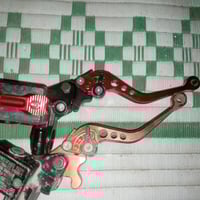 فراشه • ماكس • عنابير