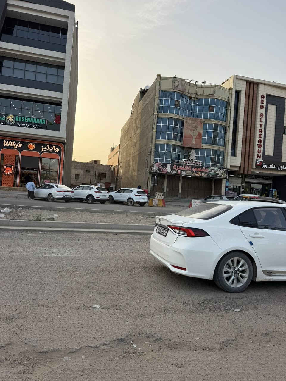 💸للبيع قطعه ارض تجاريه 
🏨مميزه واجاهزه للبناء

📍الموقع -حي القاهره نزله الجسر البنوك الجديد

🚦مقابل الامازون جاهزه مع اجازه بناء

⛹️‍♂️بأسم شخص واحد

📐المساحه الكليه 300 متر 

➡️الواجهه.           10 متر
↔️النزال.             30 متر

💥السالم للعقار 💥حي البنوك شارع الكنيسه
📞للاستفسار:
0771397589


**إذا كنت صاحب هذا الإعلان وتريد حذفه لأي سبب، رجاءا أرسل رسالة إلى الدعم الفني**