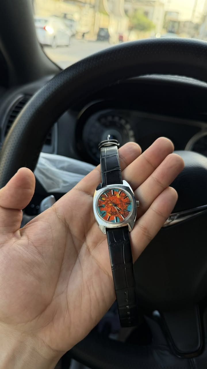 ( إحدى اعمالي )
المينا عليها رسمة من رسوماتي
سيتزن ياباني اصلي 🇯🇵 
انتاج السبعينات 1970s
نصب تكويك ⚙️
قطر 36
عقارب ليمنوس
17 حجر
نضافة تامة لوك شمع
السعر 175 الف


**إذا كنت صاحب هذا الإعلان وتريد حذفه لأي سبب، رجاءا أرسل رسالة إلى الدعم الفني**