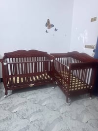 سريرين أطفال • الحبانيه • ارتفاع قابل للتعديل