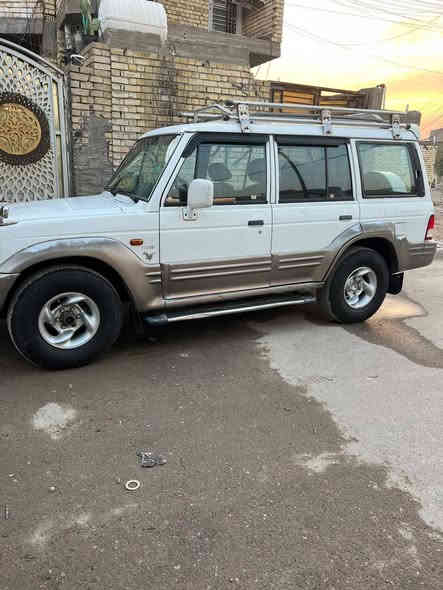 سلام عليكم سياره كالوبر موديل 1998 كير اوتو مكينه مكفوله مكان بغداد حي السفير السعر 70/***********
