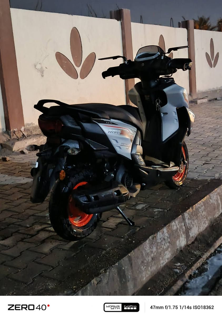 السلام عليكم زت ار البيع مديل 25 كفاله شرط ***********
