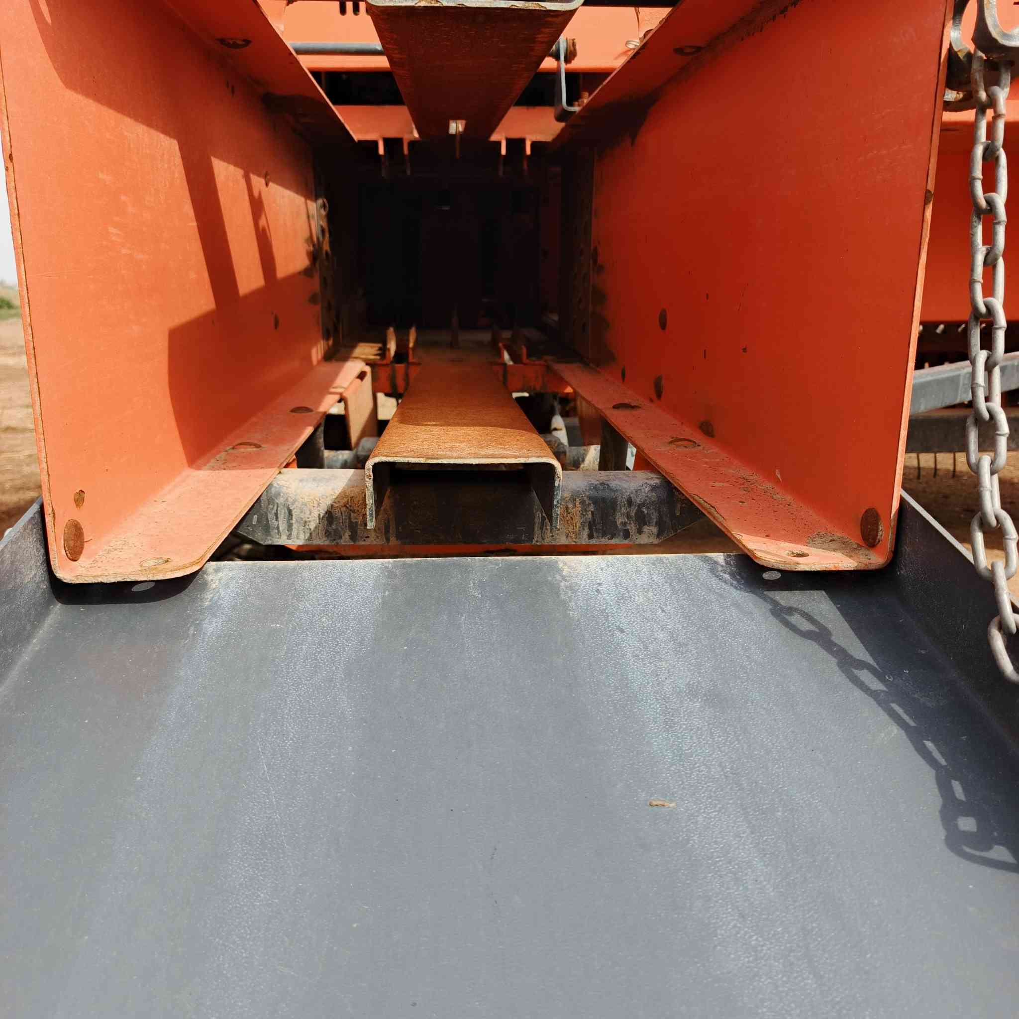 للبيع كابسه رامش ايرانيه مشتغله قليل مديل ٢٠٢٥المكان الناصريه قظاء الفجر رقمي ***********
