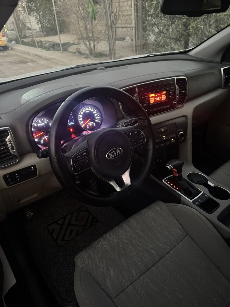 سلام عليكم سبورتج موديل 2018 وارد خليجي السعر 178.العنوان بغداد البلديات رقم الهاتف ***********
