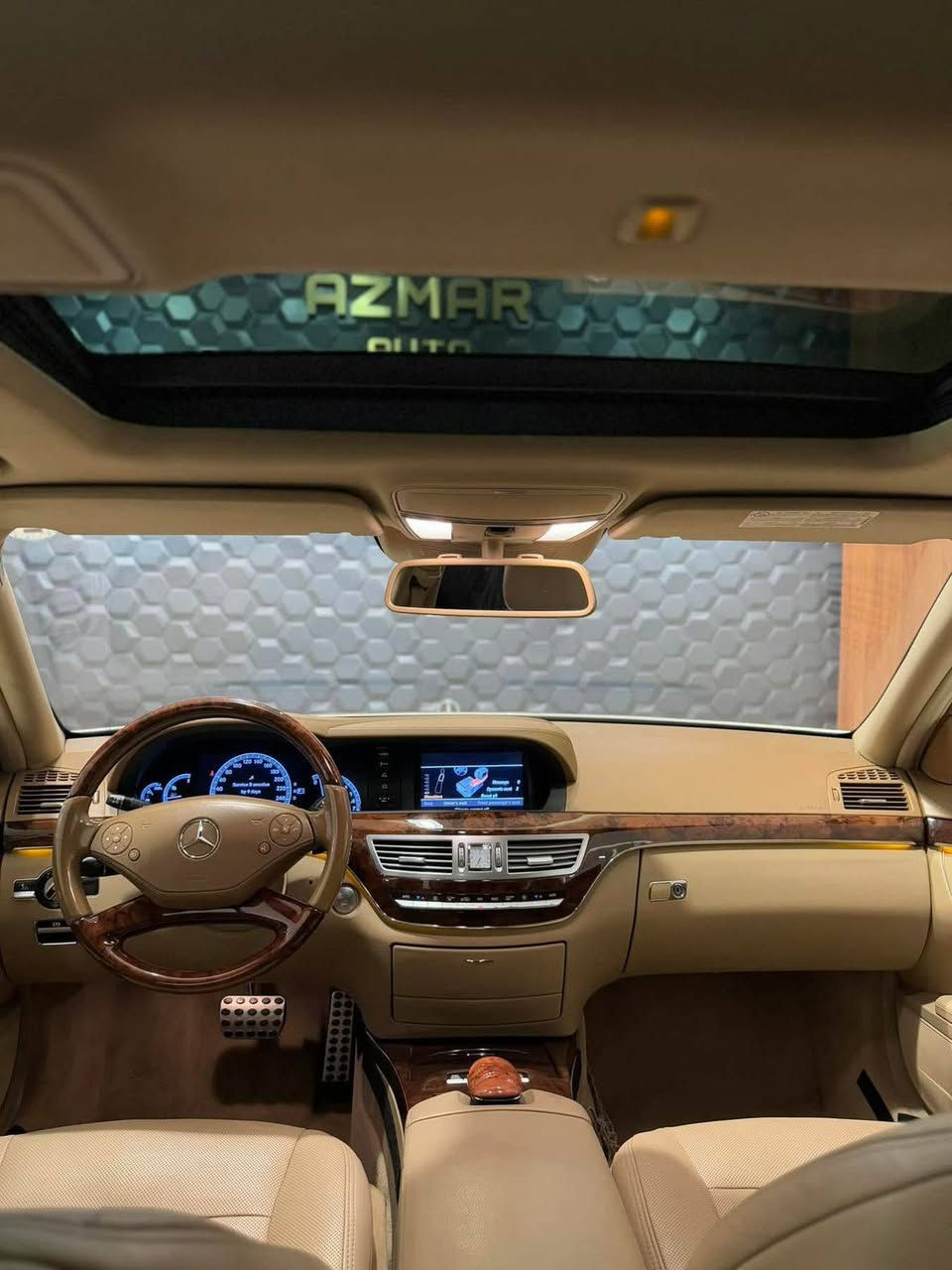 مارسدس 500 S كلاس 2013
فوووول مواصفات 
باب طويل ثلاجه
5بردات شاشه تلفزيون 
طبلات طعام طائره✈️
ناضور ليلي السياره كفاله عامه بدون ضرر وبدون صبغ. تخم تاير ياباني السياره مغلفه BBf ارقه شي ب 19ورقه مع ضمان التغليف 5سنوات عداد المسافه 150000 تفاصيل اتصل.  ***********
