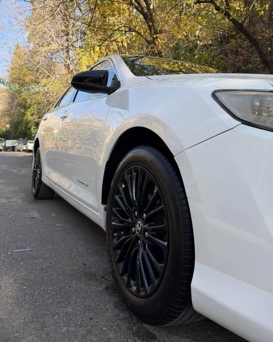 تويوتا كامري 2013 خليجي نظيفة كولش 

الحالة:
بلا صبغ (فقط ملاحظة بارد)
ماشية 176 الف كم
كير ومحرك (ما مفتوحة)
كير ومحرك وتبريد (كلها شرط)
السيارة نظيفة وما بيها نواقص
4 تاير جديدة 
ويل كب

السعر: 🟧 السعر علق يوصلك السعر 📮
للتواصل (واتساب): ***********

#تويوتا_كامري #كامري_2013 #خليجي #كفالة #بيع_سيارات
