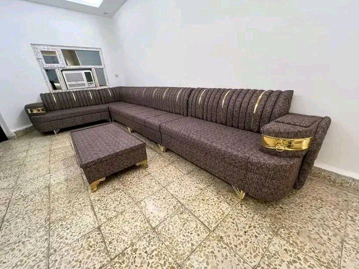 انسب الاسعار
تخم عشر مقاعد مع كوشات عدد 4 هديه

تفاصيل التخم.....  

 شغل مضبوط........ ضمان لمدة سنه

مواصفات الخشب
الظهر /چام روسي 
المقعد /بلوك اسود 
الصدر /خشب مضغوط
الاسفنج / مميز 8سم 
القماش / قديفه
الرجل / عظم عاج ذهبي

(   وكذلك متوفر ارجل حديد حسب طلبكم  ) 

التوصيل  بغداد مجاني 

توصيل محافضات حسب البعد 
 الحجز والاستفسار مراسله خاص