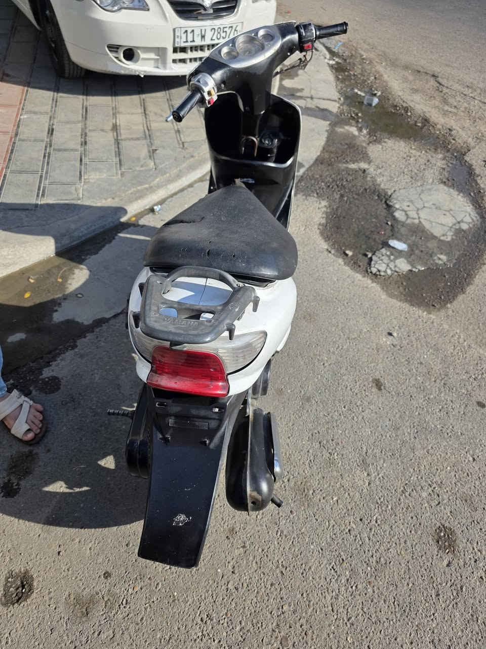 السلام عليكم دراجة عصفورية  هندر بكل الوقت كهربائيات شغالة مكينة زينه وقوية ومتعبك شلعة ومعدل وكلشي على الابلاد نقصها شوته ودبل امامي  الدراجة وين ما تريد روحة بيها السعر200  وبيها مجال مكاني الكاظميه رقمي ***********
