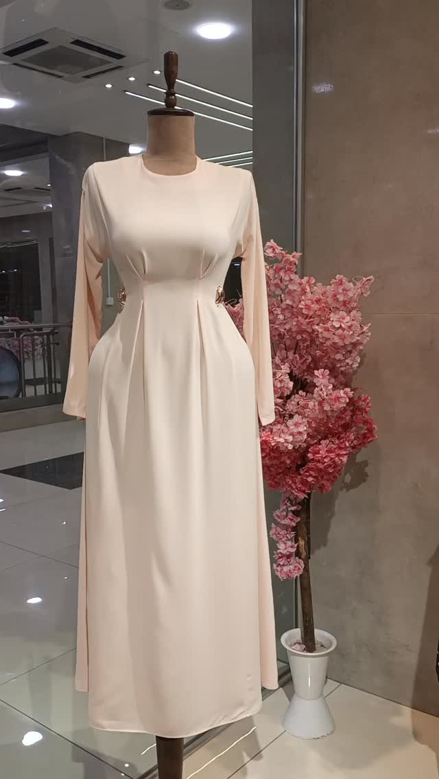 مــــــــــن ⚜️Dantel fashion⚜️

 كوني متألقة بااحدث الاطلات العصرية معنا 

كوالتي عالي جداً خامه تركي درجة اولى💯

التصوير داخل المحل 🎀

قالب ستاندر ✅ 

متوفر قياس 38/40/42/44/46/48

 📍تتوفر خدمة توصيل سريعة بغداد وجميع انحاء العراق 🏎️

📥 للطلب المراسله دايركت 🛍️

او الاتصال عبر الواتس اب ***********
