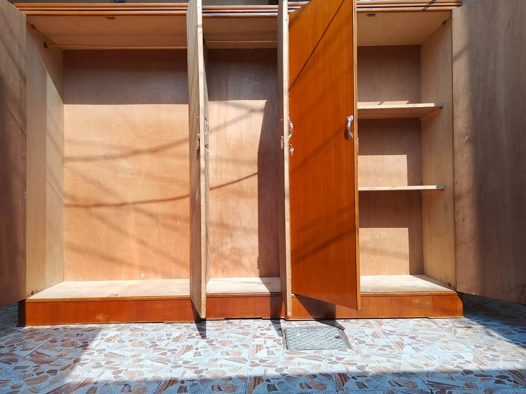 السلام عليكم كنتور 5باب تزكام درجه اولى طابق وربع للبيع المكان النجف الاشرف السعر 275وبي مجال مثل ماواضح بصور ويوجد توصيل داخل النجف الاشرف التوصيل على المشتري الشراي يتصل على الرقم *********** وبي واتساب الرقم @إشارة النجف, العراق
