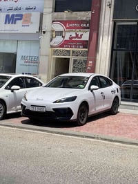 سيل فايف للبيع مكفوله من الصبغ والتبديل والضربه سياره حلوه عليها كت اس...