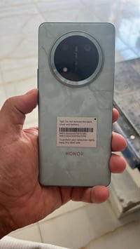 هونر اكس 9c  مستخدم قليل   ذاكره ٢٥٦ داخليه 12   السعر 310 وبيه مجال  ...