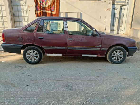 كاديت موديل 91 محرك 16سنويه خضره  شرط الوكاله ولتحويل من الشرعي كابون بيها محرك بي نفخ كير شرط طخم تاير جديد باتري جديد وايرمنيه شغاله السعر 16 وبيها مجال  ***********/***********
