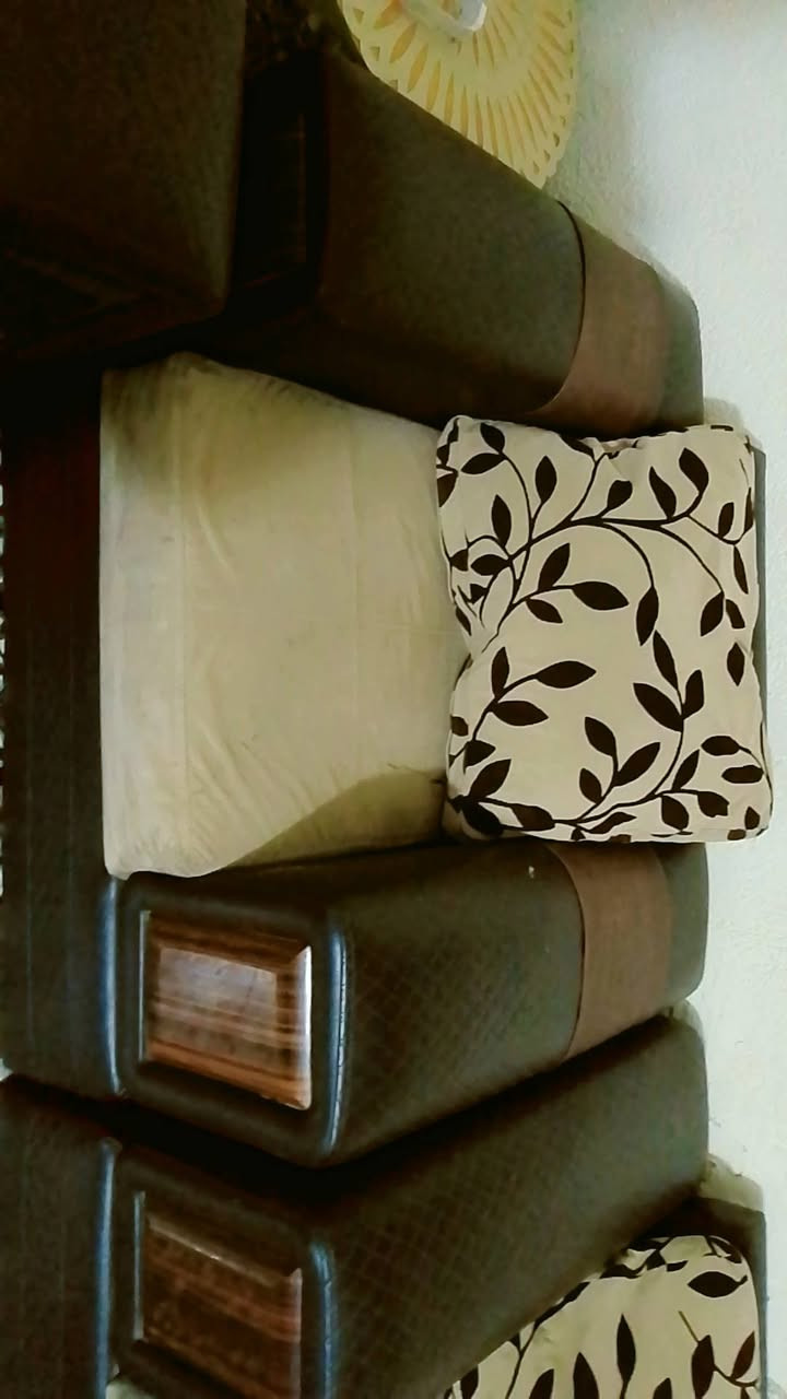 سلام عليكم تخم للبيع كامل مع كوشاتة وملحقاتة كاملة وسعر خاص الستفسار
***********
