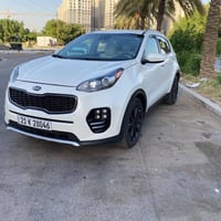 كيا سبورتج وارد امريكي للبيع موديل 2017 شكل ال20  صبغ قطعتين جاملغ وبن...