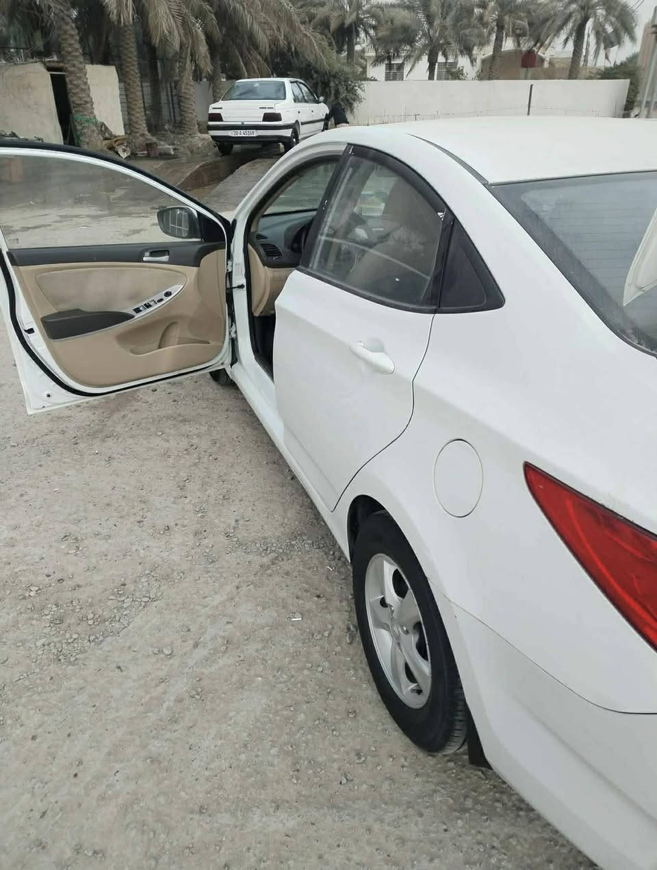 السلام عليكم اكسنت خليجي موديل 13 رقم نجف مكينه 1600 سنويه لحد 2030 بيها صبغ شبر بل جاملغ وربع بل بنيد مكينه كير كفاله سعر 96 العنوان الديوانيه ***********//+9647707620348
