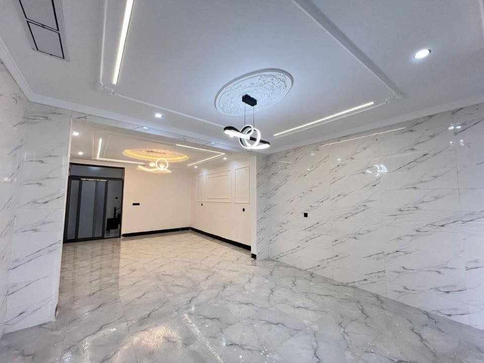 اضغط هنا 👈🏻 https://t.me/alanarbil 
🔸سند طابو يتسجل بإسم اي عراقي
📍أربيل-بيت للبيع حي جنار قرب شارع100M ع شارع  15M 
➖مساحة 118M طابقين 
يتكون من⤵️
➖3غرف نوم 
➖صاله
➖مطبخ
➖مجموعه صحيات
➖كراج
🙋🏼‍♂️-عقارات_الان_في_اربيل
☎️📞 للاستفسار والتفاصيل:
***********
***********
***********
————-⸻
🔹 إذا لم يكن هذا العقار مناسب لرغبتكم أو امكانيتكم ، زوروا قناتنا على التلكرام وتصفحوا مئات العروض الأخرى:
👉 اضغط هنا
https://t.me/alanarbil
#عقارات_الان_في_🙋🏼‍♂️-عقارات_الان_في_اربيل
☎️📞 للاستفسار والتفاصيل:
***********
***********
***********
————-⸻
🔹 إذا لم يكن هذا العقار مناسب لرغبتكم أو امكانيتكم ، زوروا قناتنا على التلكرام وتصفحوا مئات العروض الأخرى:
👉 اضغط هنا
https://t.me/alanarbil
#عقارات_الان_في_اربيل
سعر 7 دفتر و 90 ورقه
