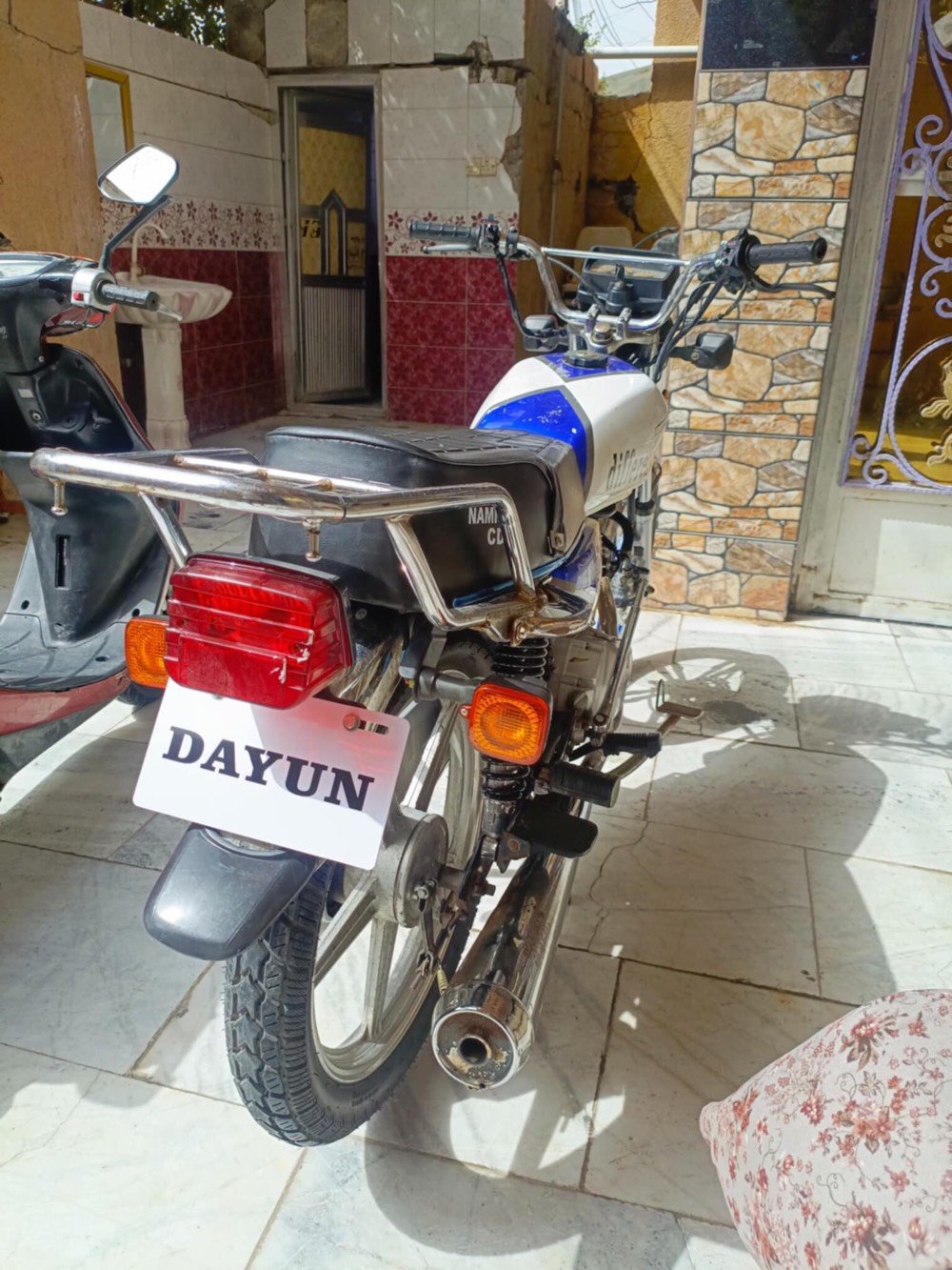 السلام عليكم دراجة تايكر 5 كير للبيع مديل 2021مكفولة كفالة عامة كهربائيات سلف هندر اشاير عالي ناصي هورن كلة شغال مكينة مقفولة اوراق موجودة لسعر 500 وبيهة مجال بسيط مكاني بغداد فلكت حي لنصر