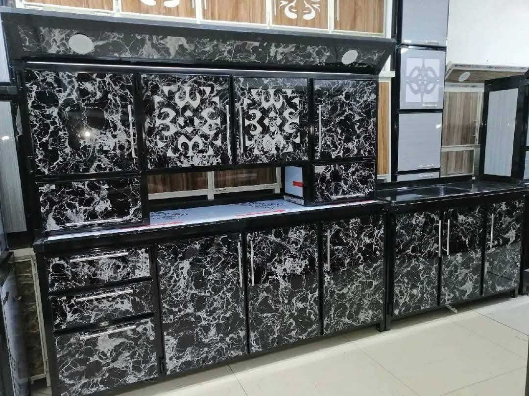 🔥 تخفيضات هائلة من معمل ومعرض الأصيل 🔥  

مجموعة عروض رائعة جملة ومفرد وبأسعار مناسبة مع أحدث موديلات 2025 / 2026 ✨  

🔹 كاونتر متر ونص ويه سنك مرمر  
السعر:   225  ألف فقط  

🔹 كاونتر مترين ويه سنك  
السعر:  275 ألف فقط  

📏 تتوفر موديلات مختلفة من متر ونص إلى 3 متر  
🎨 جميع الألوان والمواصفات متوفرة حسب رغبة الزبون.  

👌 نستلم المراوس (نأخذ القديم حسب الاتفاق).  

🚚 توصيل داخل كركوك مجاني  
🚛 ملاحظة: التوصيل خارج كركوك غير متوفر إلا للجملة فقط.  

📞 للحجز والاستفسار:  
***********

📍 العنوان:  
كركوك – حي الحجاج  
مقابل جسر غرناطة  
تقاطع معمل ومجمع الأصيل
