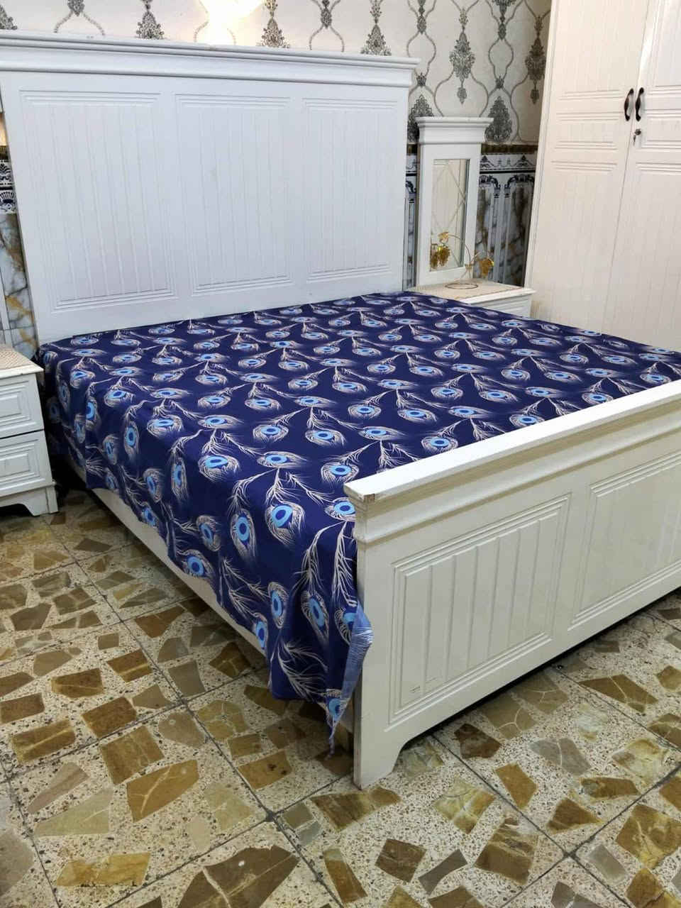 غرفه نوم كامله صاج نجاره عراقيه


**إذا كنت صاحب هذا الإعلان وتريد حذفه لأي سبب، رجاءا أرسل رسالة إلى الدعم الفني**