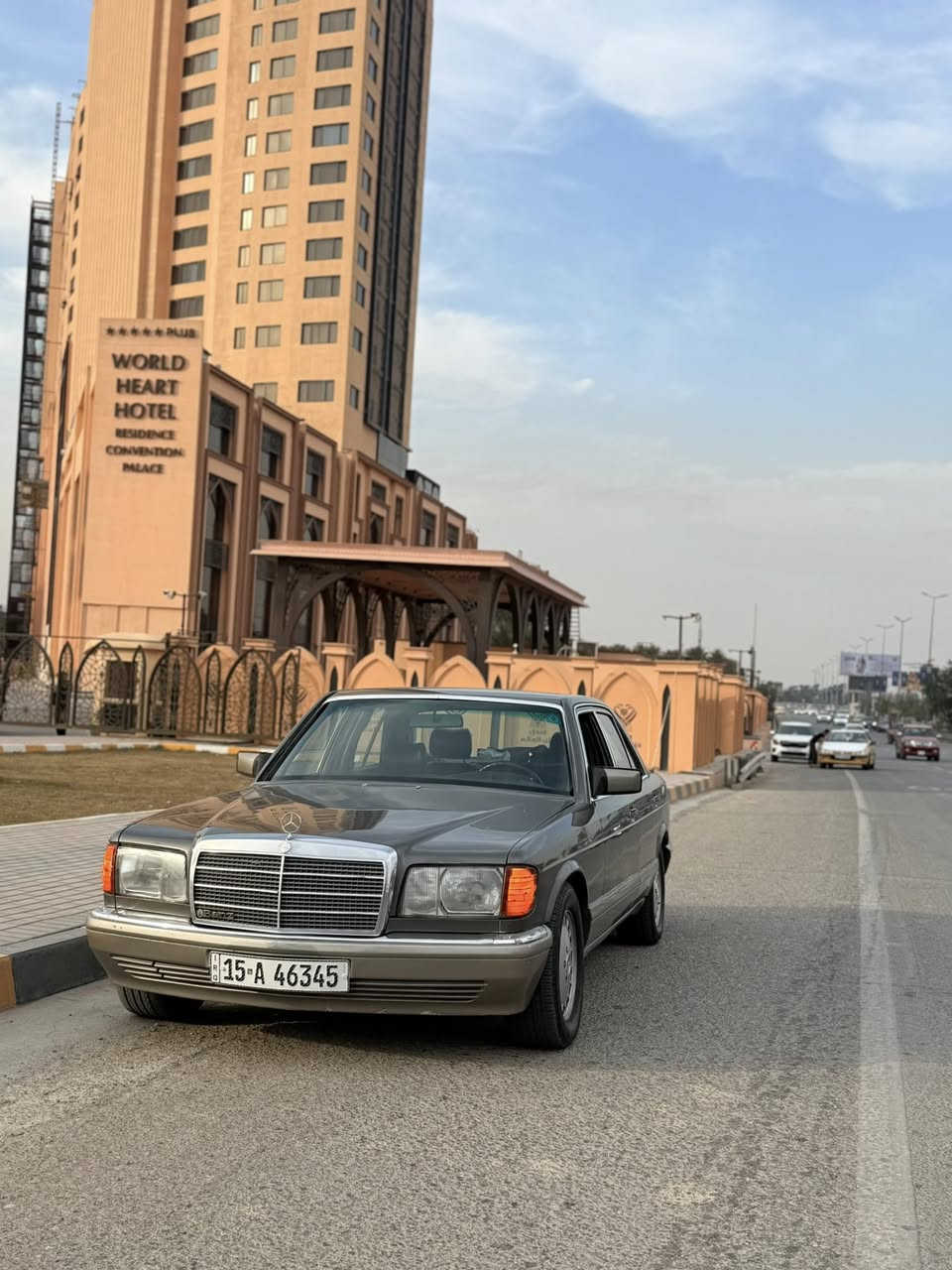 سلام عليكم مستعجل على بيعتها 
ادفع سعر عجبني ابيعك 
300بلادي بسمي صبغ جمالية بسمي رقمها دولي 
مكان #بغداد
***********
