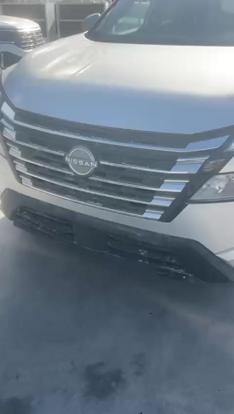 روج ٢٠٢٤ مكفولة من الصبغ ماعدا صبغ قليل بالصندوك محرك ١٥٠٠توربو رقم كاتي تترقم شمالي السياره ٣سلندر دخول جديد مواصفات كلش حلوه بصمه وتشغيل عن بعد وتثبيت مسار ورادارات اماميه وخلفية ومواصفات أخرى السياره موجوده في اربيل شارع ١٠٠  السعر ١٦٥ ورقة للاستفسار ***********
