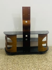 (ميز بلازمه ) للبيع. 07711352494