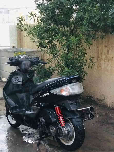 سلام عليكم سكنس فحل للبيع او مراوس بجبلي دراجه كامله اي نقص مابيها صالنصه قطعتين 
بكلايت شفاف اشاير لد 
رقم ***********
بغداد الحسينيه مال راجديه
