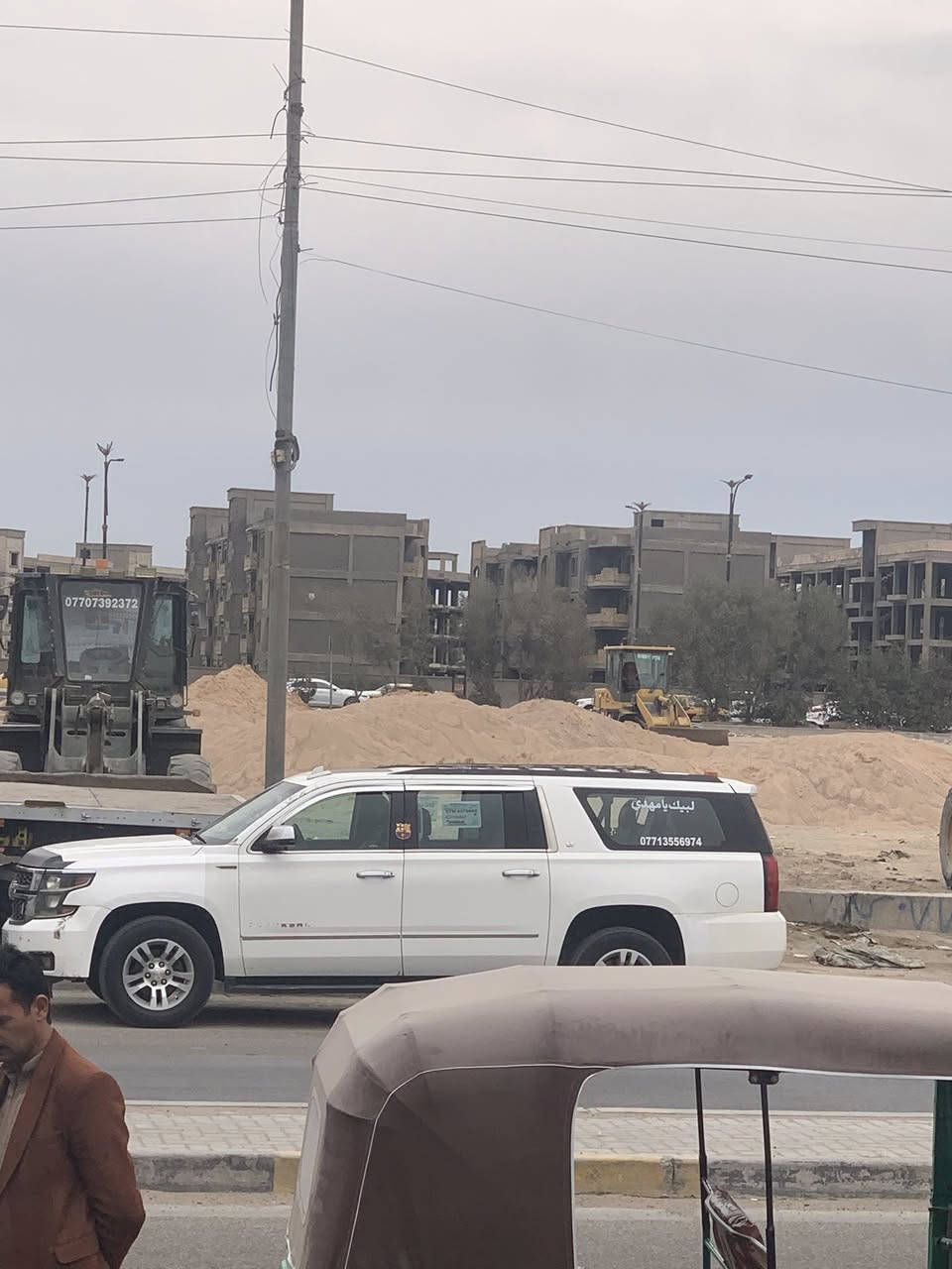 السلام عليكم
سوبر بان شوفر ليت ٢٠١٨ LT 
فول مواصفات .
السعر المطلوب ٢٨٥ و قابل للتفاوض 
رقم بغداد انكليزي اجره مع خط كربلاء بصره 
رقم الهاتف ***********
العنوان بصره
