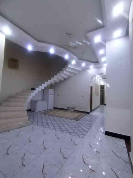 يعلن مكتب عقارات زين العابدين 
عن توفر منزل في شط العرب الجزيره شارع خطوة الأمام زين العابدين 
المساحه 221
يحتوي المنزل على 
3غرف نوم 
وصاله 
ومطبخ 
واستقبال 
وصحيات داخليه وخارجيه 
وكراج وحديقه البيت موجه
وسعره مناسب
