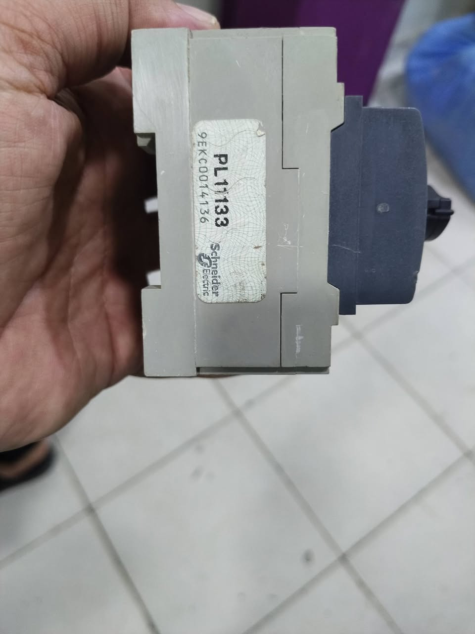 قواطع منتشر ومولدد وكونتكوترات شنيدر و ABB استيراد وجديد حالة زيرو 01065004819


**إذا كنت صاحب هذا الإعلان وتريد حذفه لأي سبب، رجاءا أرسل رسالة إلى الدعم الفني**