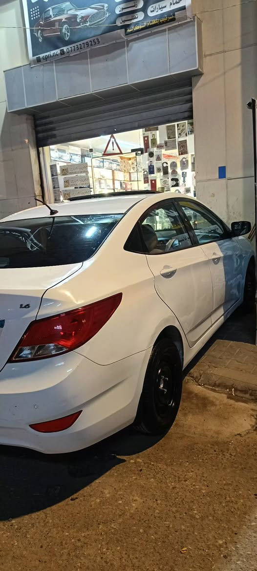 السلام عليكم اكسنت 2016 خليجي فول للاخير فتحه تحكمات ستيرن داخل بيجي مكينه 1600 دوش كير حداده تبريد ثلج منضومه كامله جديده بيها بنيد فقط وبارد بصفحه العبري موضح بالصور شواصي برانكيت حوض كله سليم دواخل جدد تخم تاير جديد ما ناقصها شي السياره ❗ملاحضه السياره بدون راعي راعيها ما اندله ابيع هالموجود اتكفل سرقه عشاير عيب شرعي فقط❗ السعر 65 وبيها مجال شي بسيط عنواني بصره شارع الوفود مقابل موتول ***********
