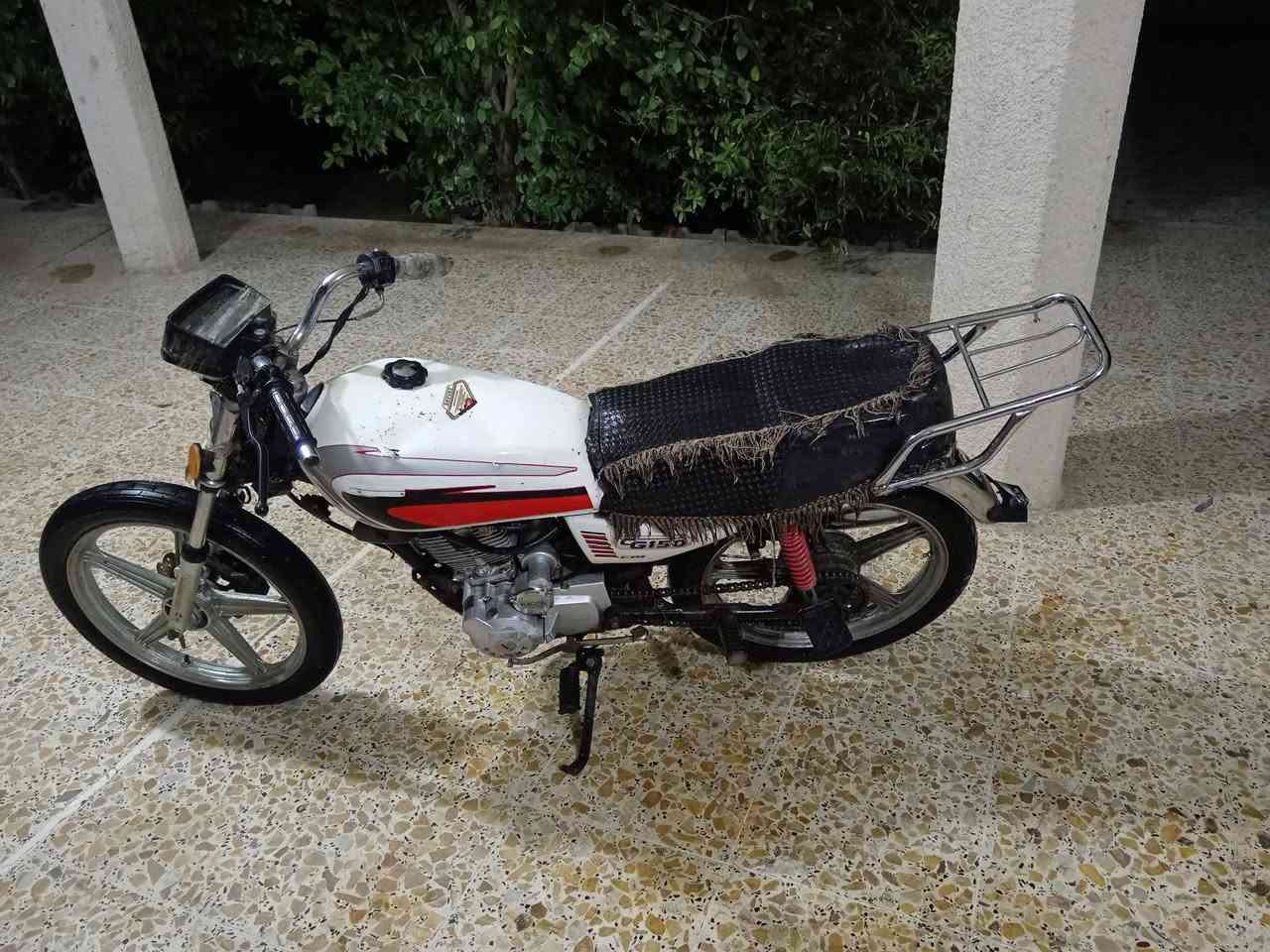 للبيع يرادله ترتيب محركه حيل ححلو سعره350وبيي مجال


**إذا كنت صاحب هذا الإعلان وتريد حذفه لأي سبب، رجاءا أرسل رسالة إلى الدعم الفني**