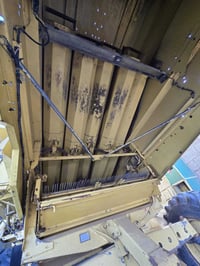 حاصده للبيع موديل ٢٠٠٠ عاظه ٢٥٠٠ ساعه شرط الشركه خمسه بلم تك ادرام الش...