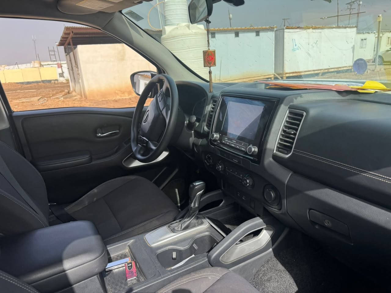 نيسان فورنتيرا 2022 فور ويل وارد امريكا رقم ميسان حادث دعاميه فقط  مال جناي سياره نضيفه ومكينه خير من الله 
ماشي 50  مكان ميسان 
السعر 230 قفل 🔒 
***********
