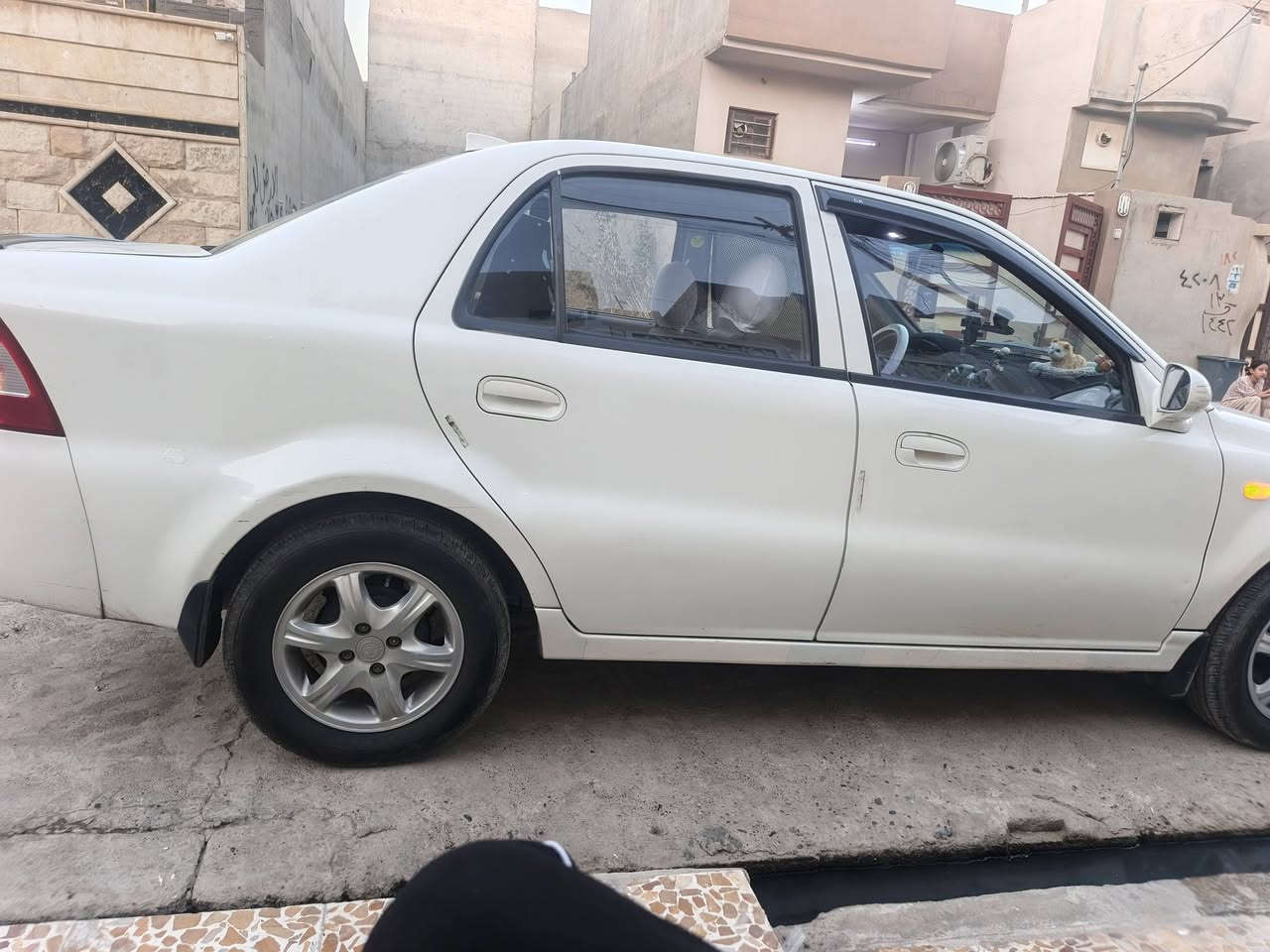 سيكي موديل 2013 كصه جديده
سنويه جديده بسمي سعر خاص ***********
محرك كير شرط محرك الصلي تبريد ثلج 
طخم تايت جدد سياره ما تصرف عليه ربع
