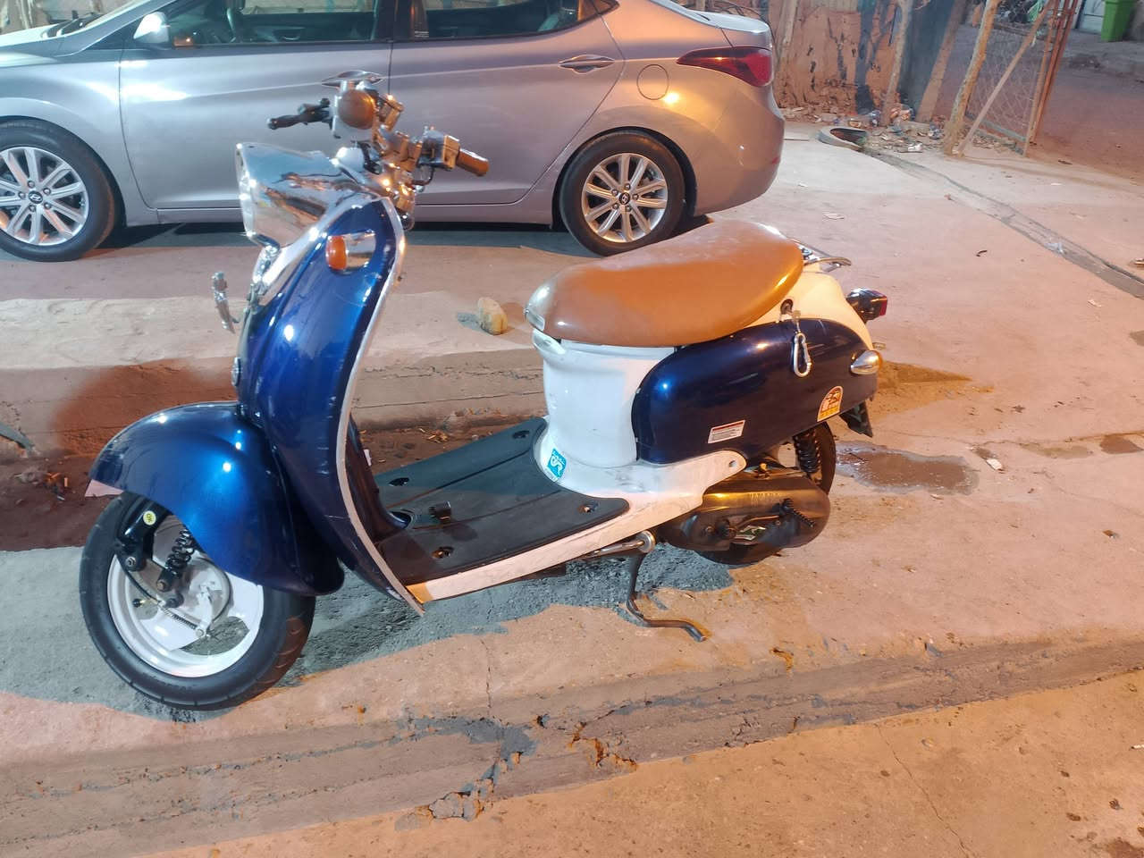 السلام عليكم دراجه مصريه شغال كهرباء سلف هندر  350  ناعمه مابيه صوت وبيه مجال مكان ناصريه مركز ***********
