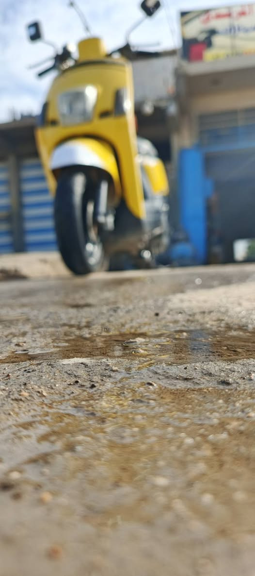 يالله سلام عليكم بوليس مصطره للبيع دراجه كلها بلاديه من طول لطول كفر أصلي تايواني لايت زنون عالي ناصي اشاير يمنه يسره عداد شمال كيج بانزين شغال تخم تايرات جلاتين جدد دراجه كامله مكمله ماعوزه برغي محرك بلاد 49محرك ما مفتوح ولا شايف سبانه تجي تفحص تقنع وبيك خير وتدلل مكاني كربلاء طويريج أم (لهوى) للتواصل خاص أو تصال ***********.***********
