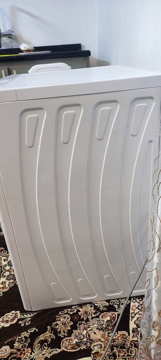 غساله اوتماتيك
نيوال 8 كيلو

مامصلحه ولا برمجه

السعر 160 وبيها مجال 

العنوان موصل شقق الخضراء

***********
