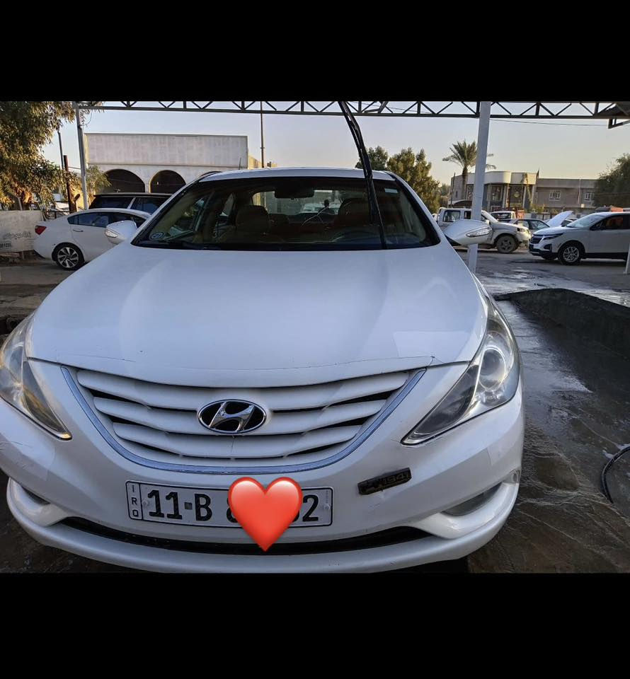 سوناتا موديل 2011 خليجي محرك 2400 مكفولة كفالة عامة عدا بارد بسيط  نظيفة جدا رقم بغداد انگليزي تحويل ثاني يوم حدادية خير من الله تخم تاير جديد تبريد وتدفئة شغال تحكمات ستيرن 
السعر 124 وبيهه مجال بسيط المكان بابل 
للاتصال ***********
