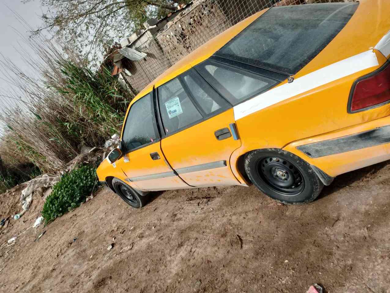اسبروللبيع اومراوس كيا بيستا بلحمزة نضيفة شغالة بيها تبخير حلوة كشر نضيف تخم تاير باتري جديد للبيع ١٤ ورقة او مراوس ***********
