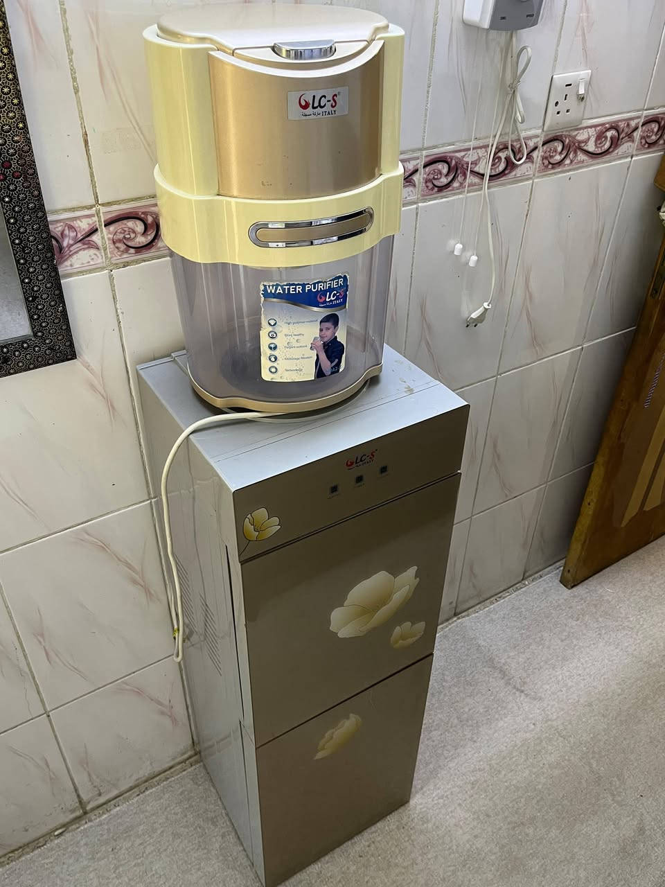 مبرده ١٠٠
التلفزيون ٧٥
البراد ٧٠
اللوندري ٦٠
الصوبه ٣٠
بيهم مجال بسيط


**إذا كنت صاحب هذا الإعلان وتريد حذفه لأي سبب، رجاءا أرسل رسالة إلى الدعم الفني**