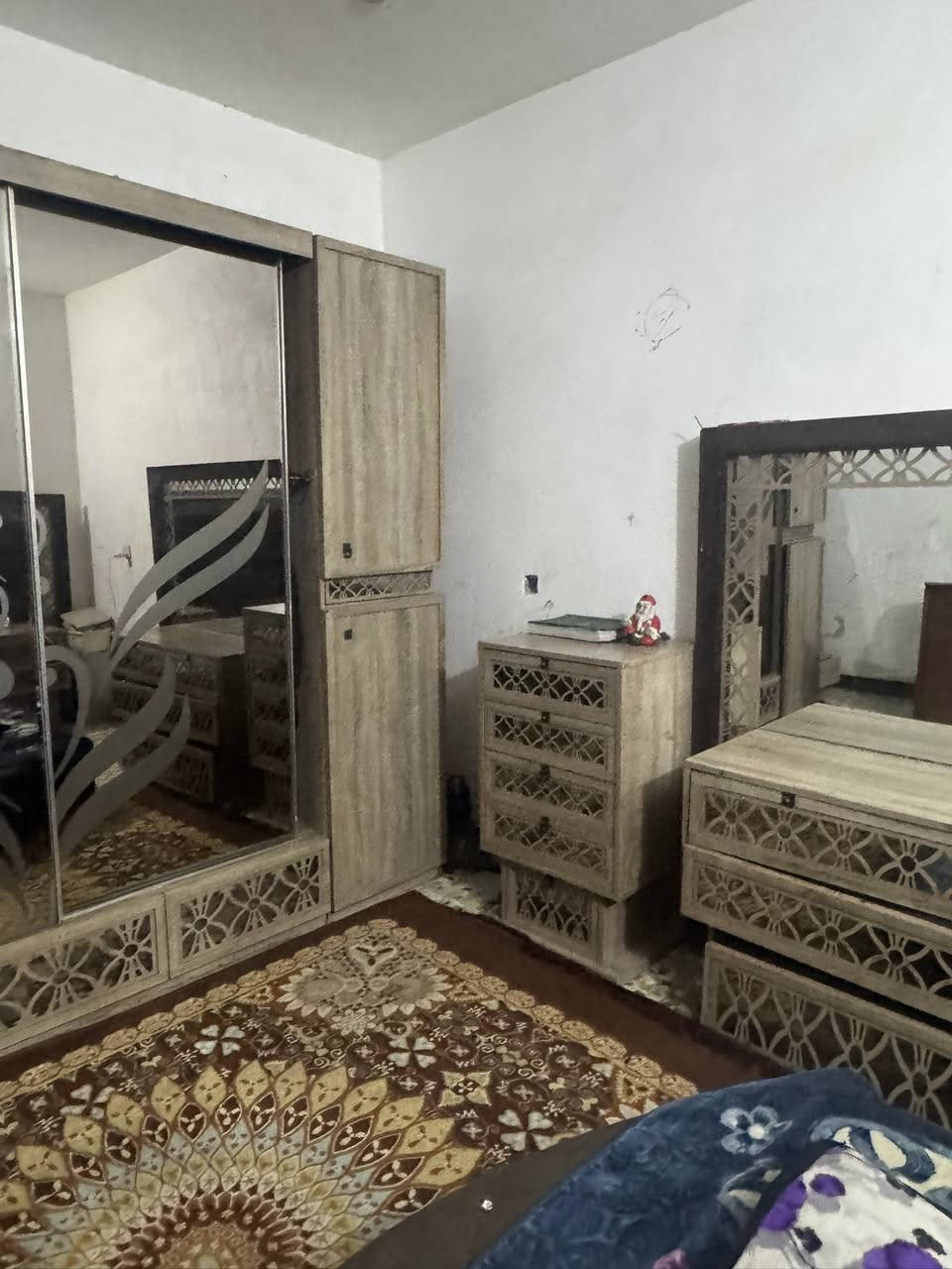 سلام عليكم غرفه تركي للبيع خشب كلش ثكيل يرادلهة بـَسہ سجج لل مجرات مال ميز تواليت مكان بغداد السريدات السعر خاص 
***********
***********
