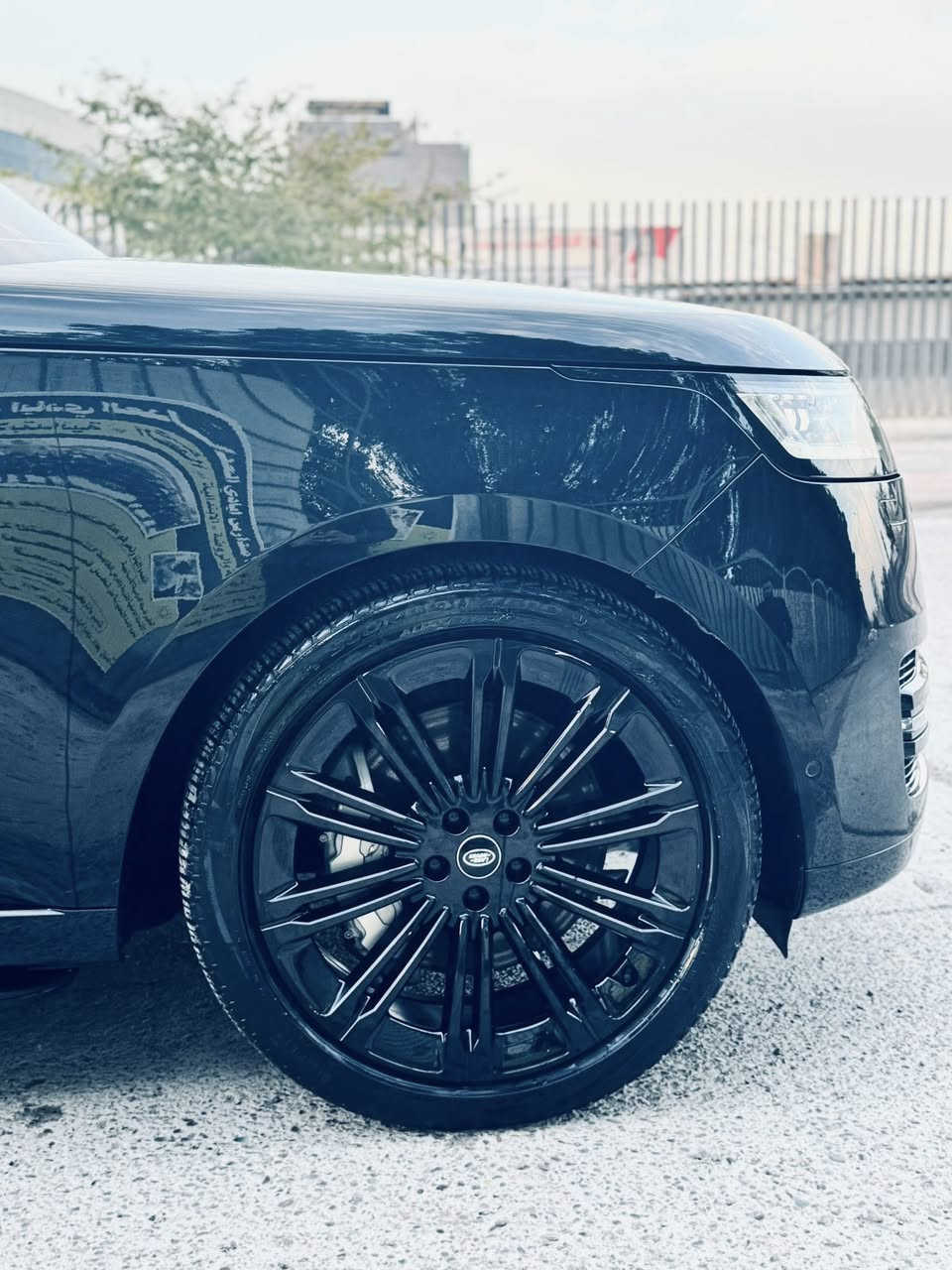 ‏RANGE ROVER VOUGE
رانج روفر فوك

ألموديل :2023 ( وارد امريكي )

العداد : 22000 km

محرك : 8 سلندر 

السياره رقم بغداد 

سعرها 85000$ الف 

مكان السياره المنصور

للاستفسار

***********
