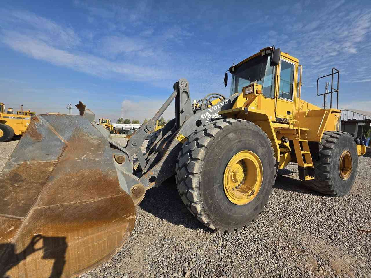 للبيع - بۆ فرۆشتن  
———————
شفل : VOLVO
حجم : L150E
مودیل :2005
رەقم   سلیمانیە
—————————
بۆ زانیاری زیاتر پەیوەندی بکەن بەم ژمارە تەلەفۆنە 

***********
***********
