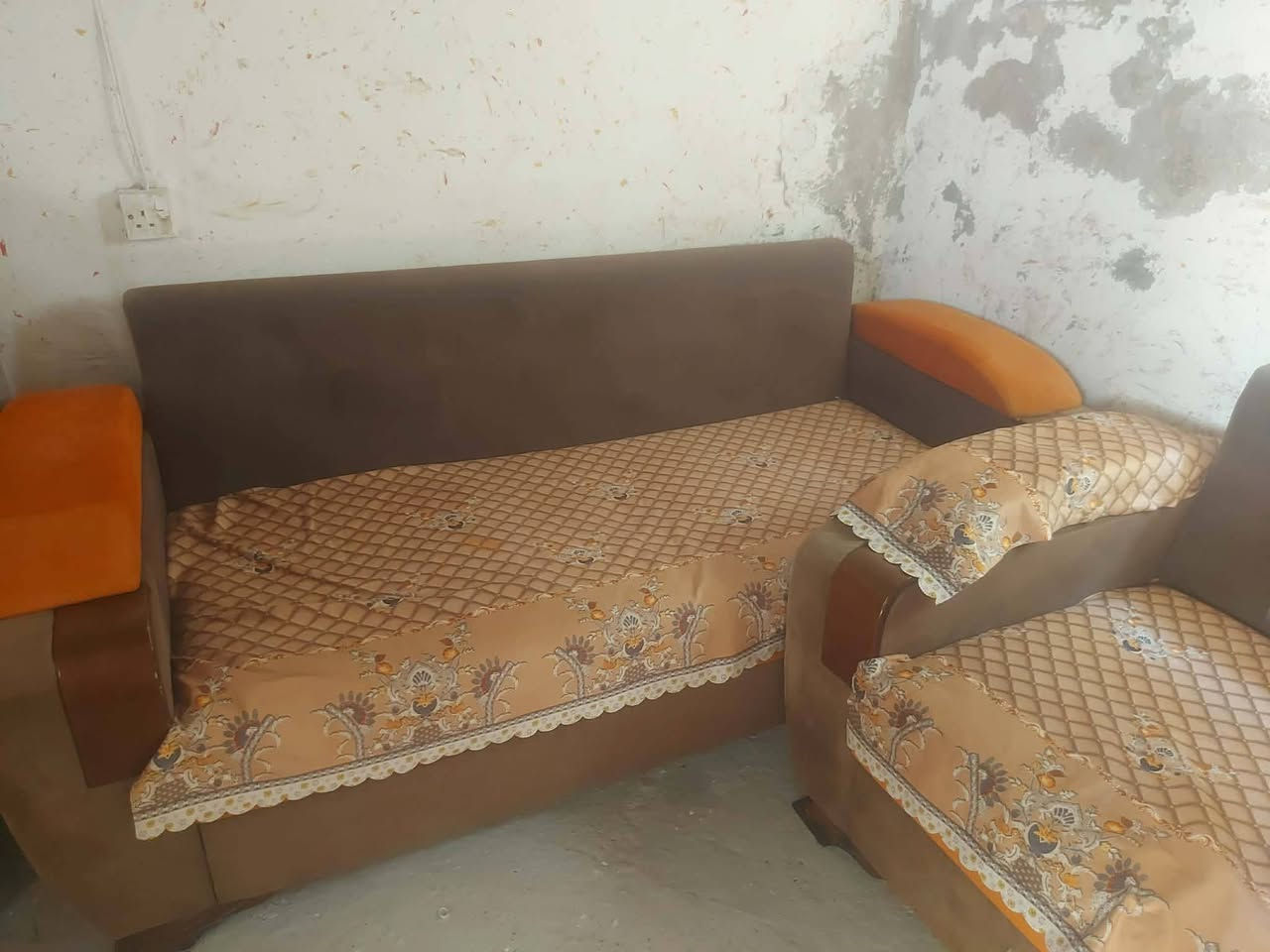 تخم للبيع بسعر 150 مكانه بغداد الشراي مايتفضل خاص


**إذا كنت صاحب هذا الإعلان وتريد حذفه لأي سبب، رجاءا أرسل رسالة إلى الدعم الفني**